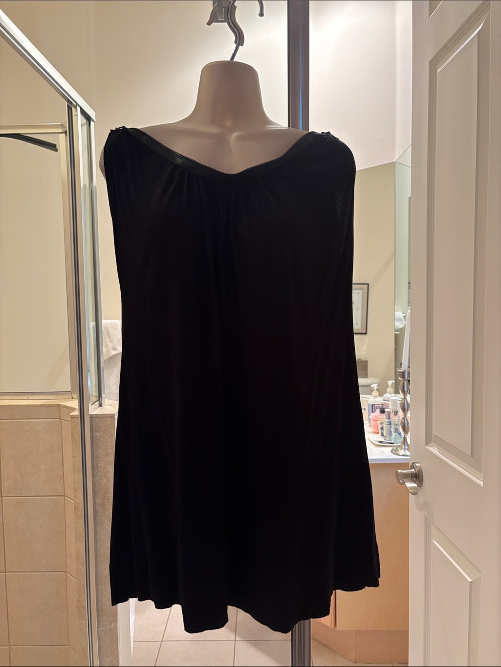 Diane Von Furstenberg Black Mini Dress